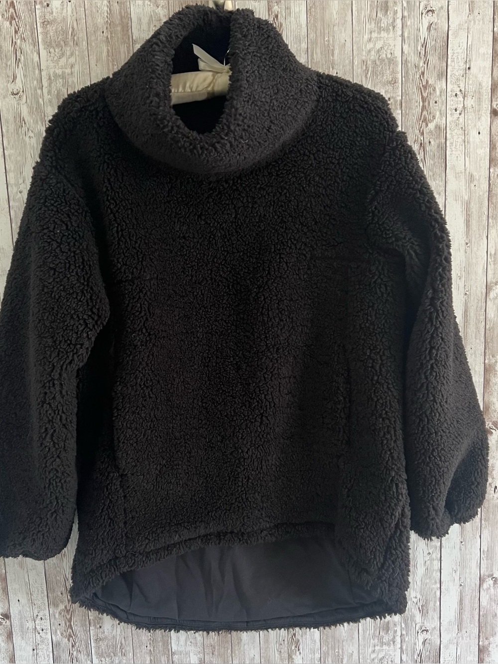 Lululemon Warm Restore Cozy Black Sherpa Turtleneck Pullover Sweatshirt Size 4